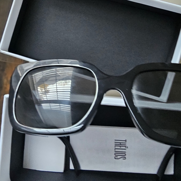 Celine sunglasses - Picture 4 of 9